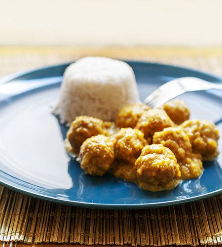 Mum’s meatballs with curry