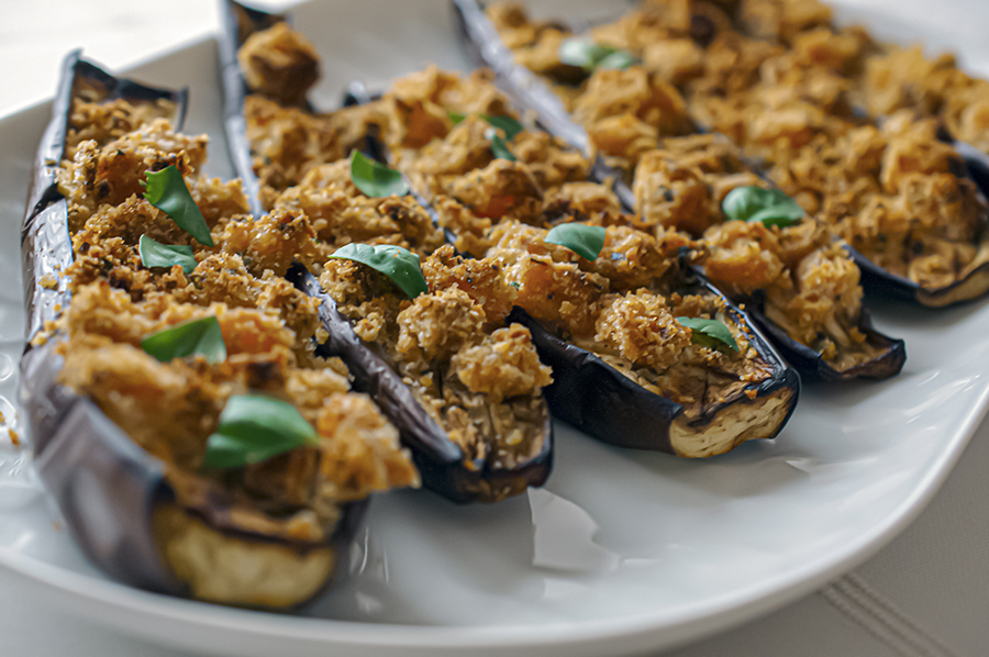 Baked aubergines (eggplant)