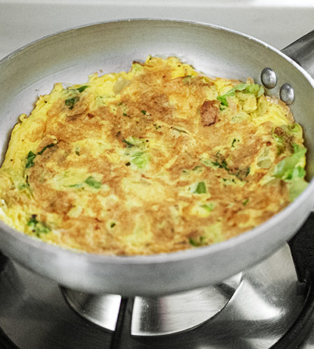 Omelet with romaine lettuce