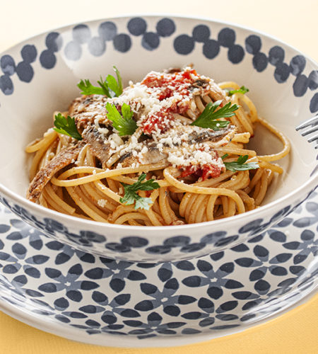 Spaghetti with anchovies and pecorino cheese