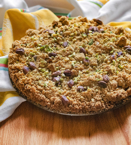 Sbrisolona with pistachios