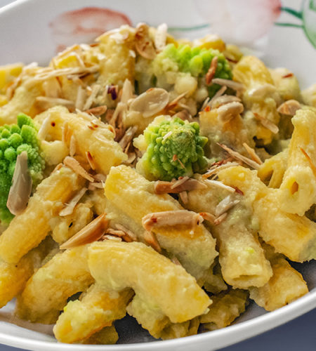 Macaroni with Roman broccoli