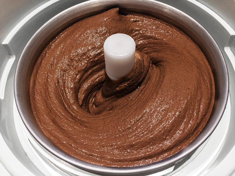 Old-fashioned chocolate ice cream