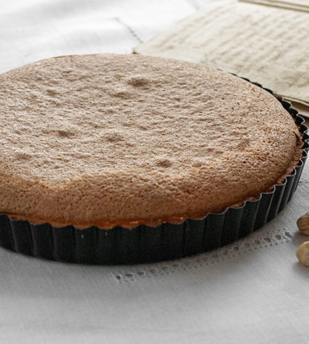 Hazelnut-lemon tart