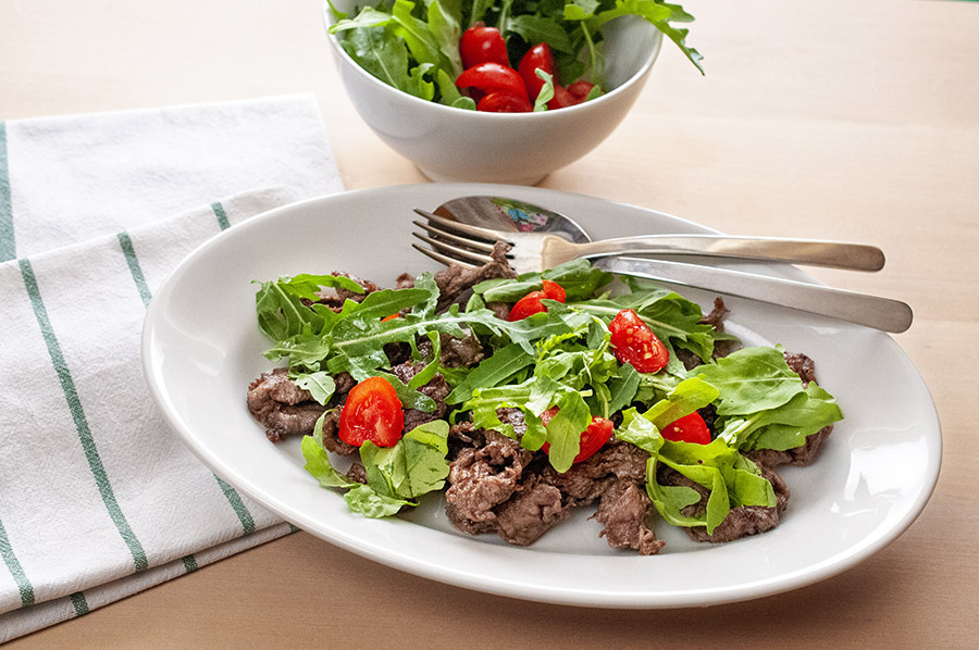 Straccetti: beef “Rags” with rocket