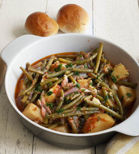 Stewed green beans and potatoes