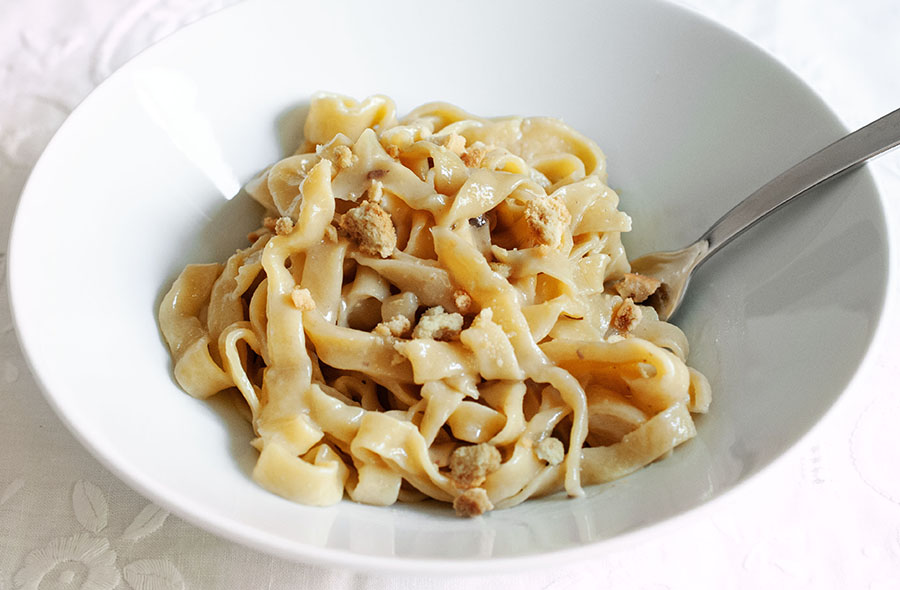 Fettuccine burro e alici