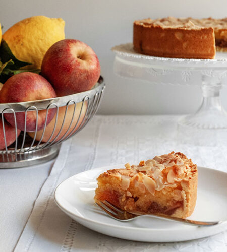 Annurca Apple, Lemon and Almond Tart